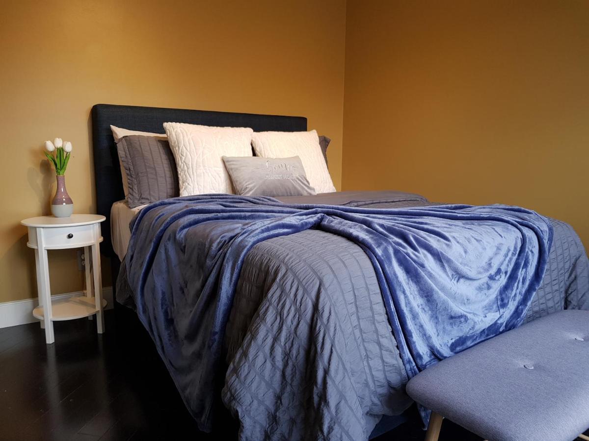 Tuscan Ridge Guesthouse Calgary West Exteriér fotografie