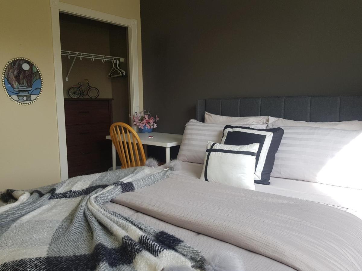 Tuscan Ridge Guesthouse Calgary West Exteriér fotografie