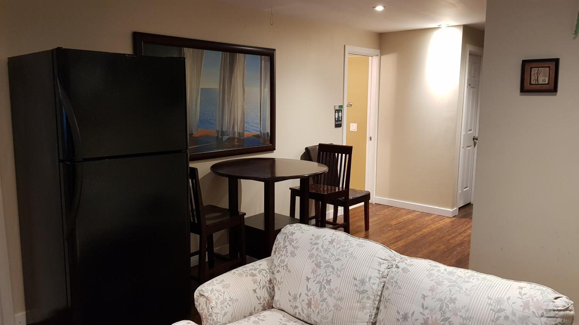 Tuscan Ridge Guesthouse Calgary West Exteriér fotografie
